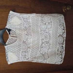 FRENCH CONNECTION MEDUIM WHITE BLOUSE